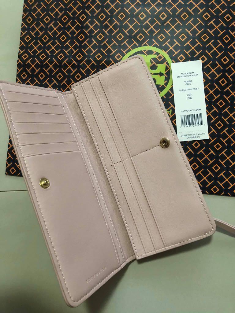 💯Original Tory Burch Alexa slim bifold wallet Brand new, Women's Fashion,  Bags & Wallets, Wallets & Card holders on Carousell