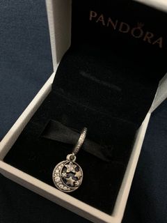（分類：）位於 。 由 bebe.35 提交（商品編號 1077908893，圖片 1）。簡介： 。