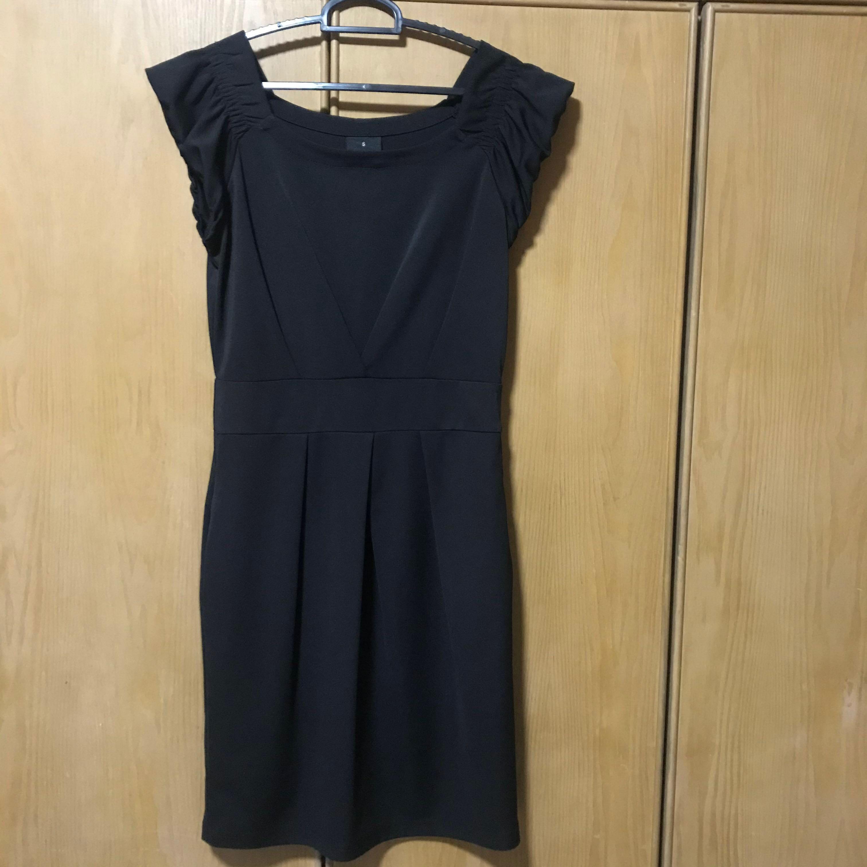 PEPPER+ Black Dress, Women's Fashion