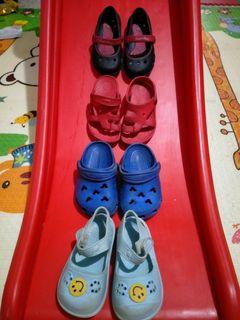 Preloved Sendal Harian Anak Isi 4 Pcs Preloved Crocs Anak Kw  isi 4 pcs