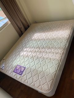 (Category: ) located in . Submitted by cliquejean2021 (Listing ID 1077842432, Image 1). Description: .