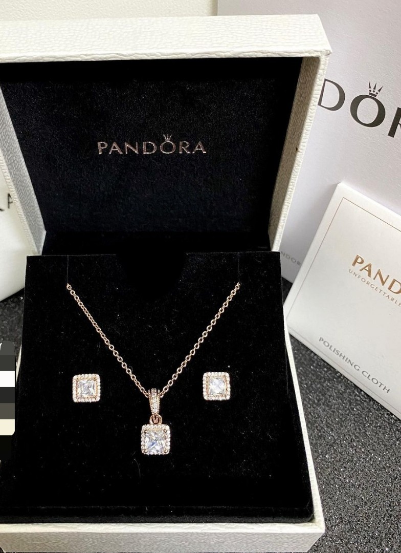 Square sparkle shop halo necklace