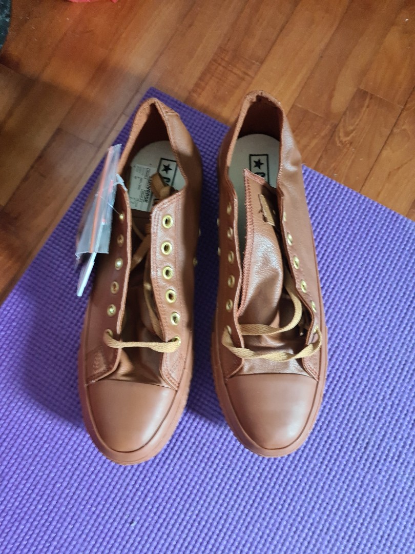 converse leather 42
