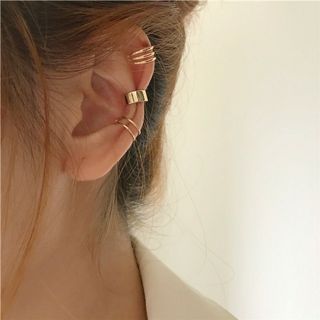 (Category: ) located in . Submitted by berlyaccessories (Listing ID 1077877047, Image 1). Description: .