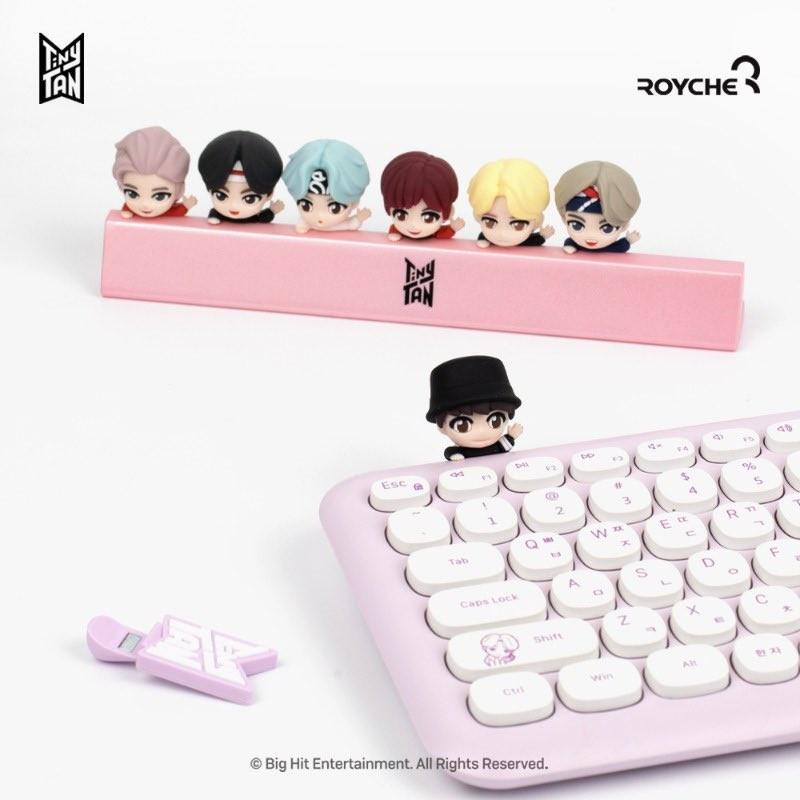 Tinytan wfh essential bundle (Category: Computer Keyboard) located in Makati City. Submitted by euqinompreloved (Listing ID 1075123044, Image 3). Description: For Preorder 1 to 2 weeks delivery TinyTAN Magic Door Wireless Keyboard P3, 100 TinyTAN Magic Door Mouse Pad P650 TinyTAN Magic Door Wireless Keyboard Pad P1250 TinyTAN Magic Door Wireless Mouse P1500 TinyTAN Magic Door Wireless Keyboard Magnet Figure P3,500.