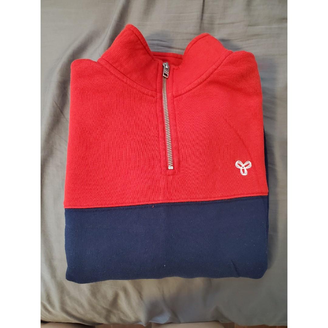 tna warm up sweater