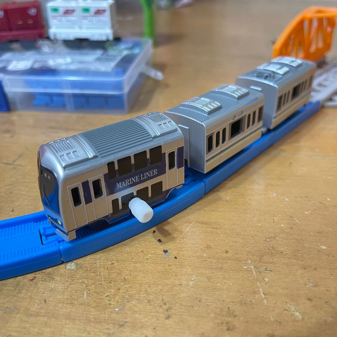 Tomy 車仔高松岡山四國marine Liner Jr四國5000系 玩具 遊戲類 玩具 Carousell