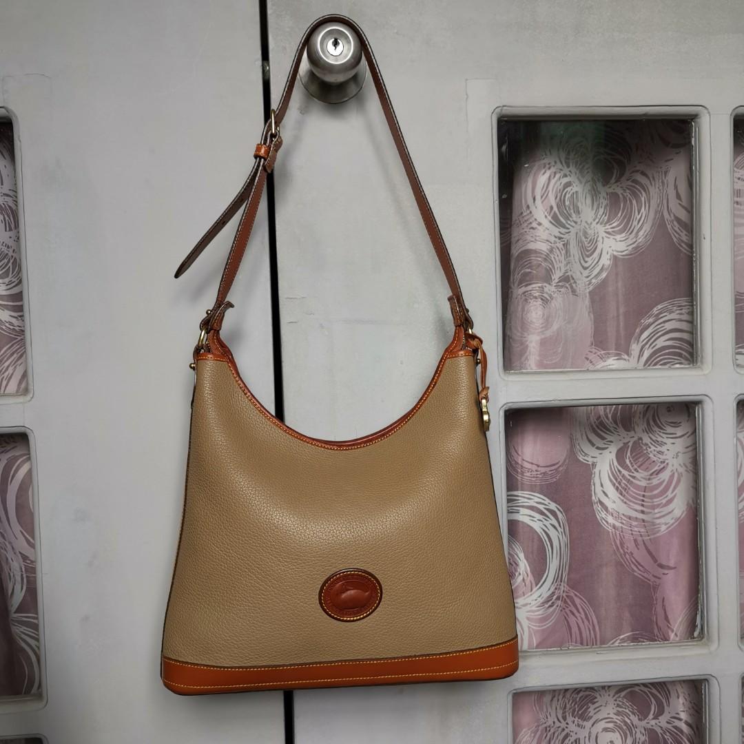 Vintage dooney and hotsell bourke hobo bag