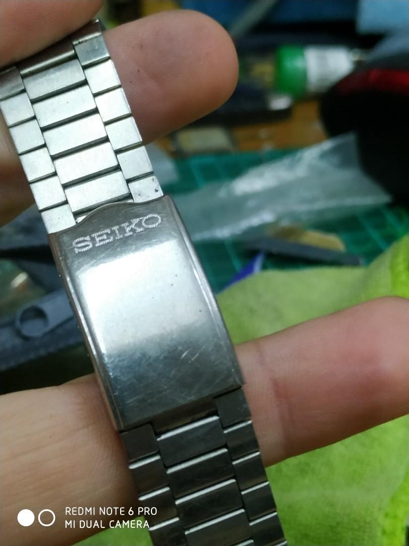 Vintage Seiko 18mm watch bracelet, Men's Fashion, Watches & Accessories,  Watches on Carousell