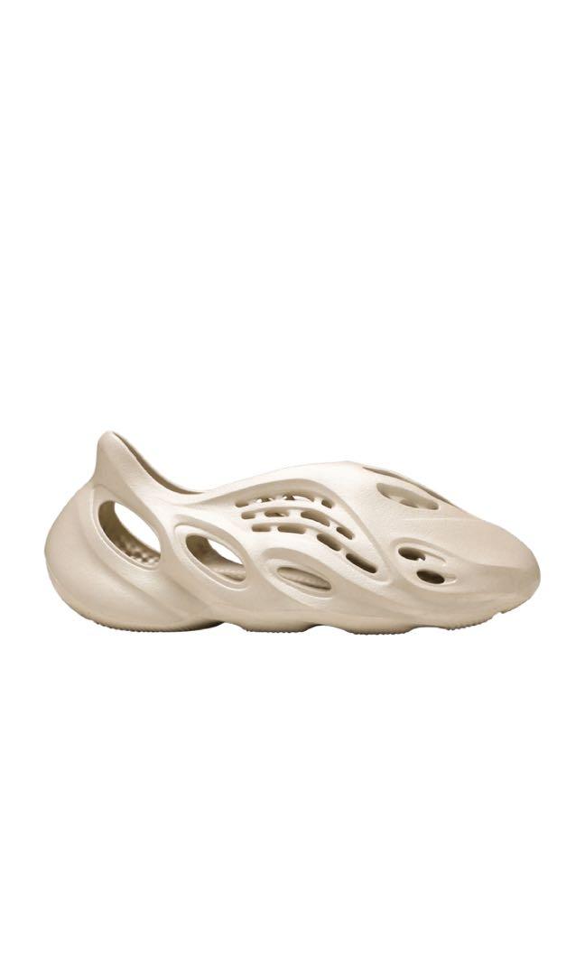 Yeezy Foam Runner Sand Men s Fashion Footwear Flipflops and