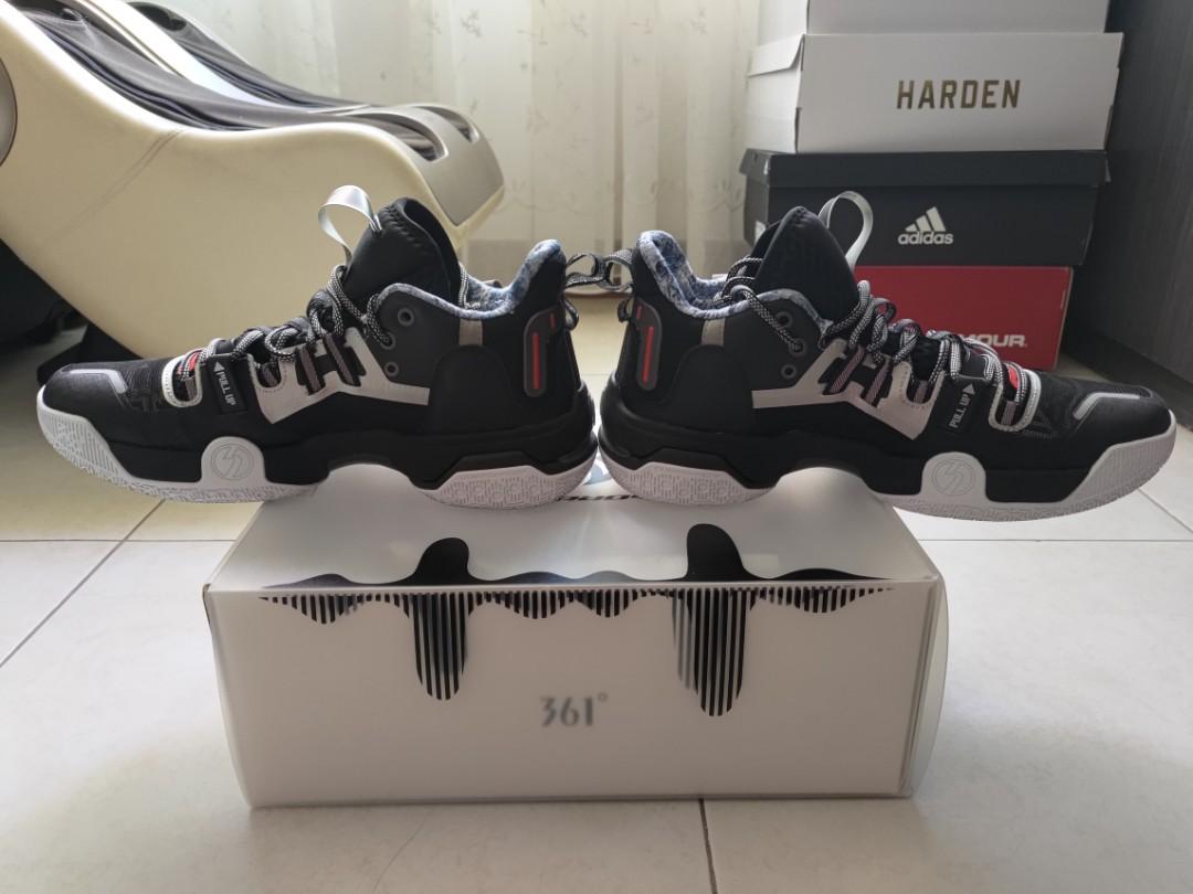Adidas basketball hotsell shoes 219