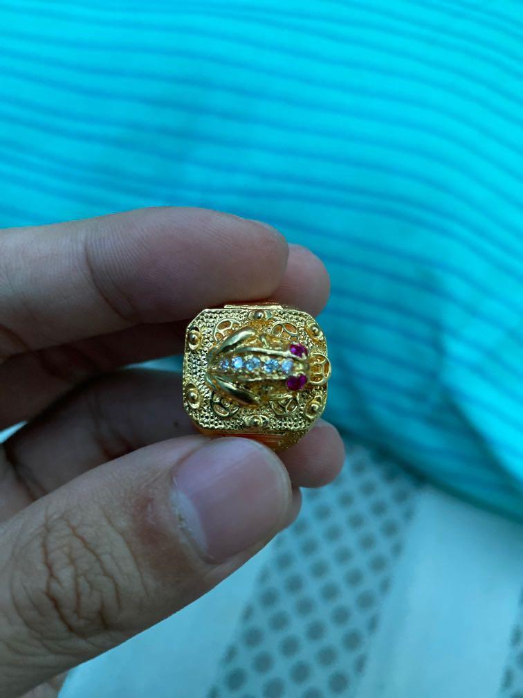Frog gold clearance ring