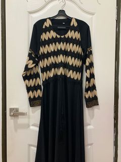 (Category: ) located in . Submitted by thriftforthirtyyy (Listing ID 1078163683, Image 1). Description: .