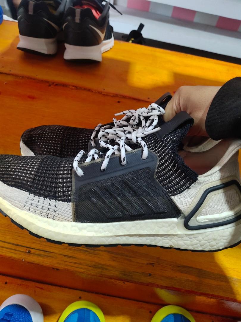 Adidas ultraboost 19 black linen