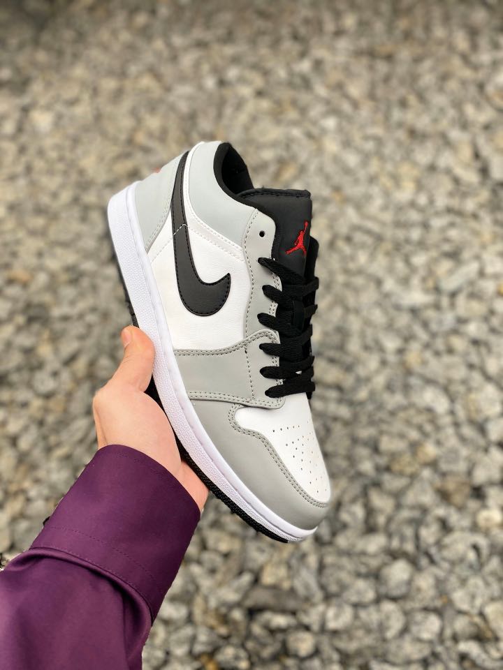 Air jordan 1 best sale light smoke