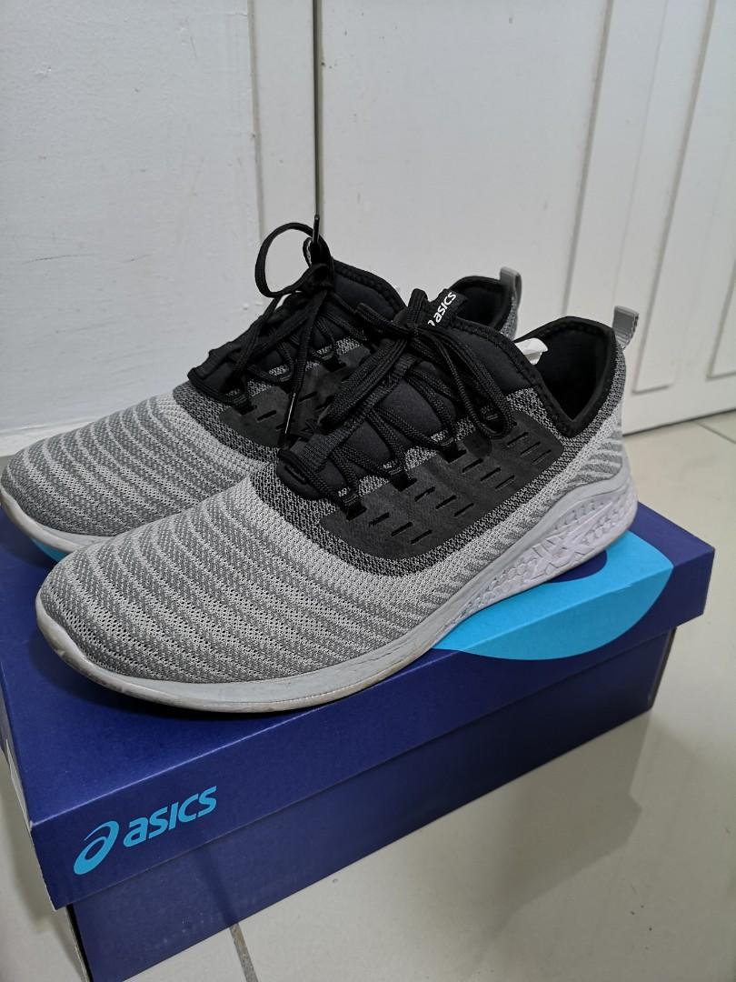 Asics Men s Fuzetora Twist Running Shoe