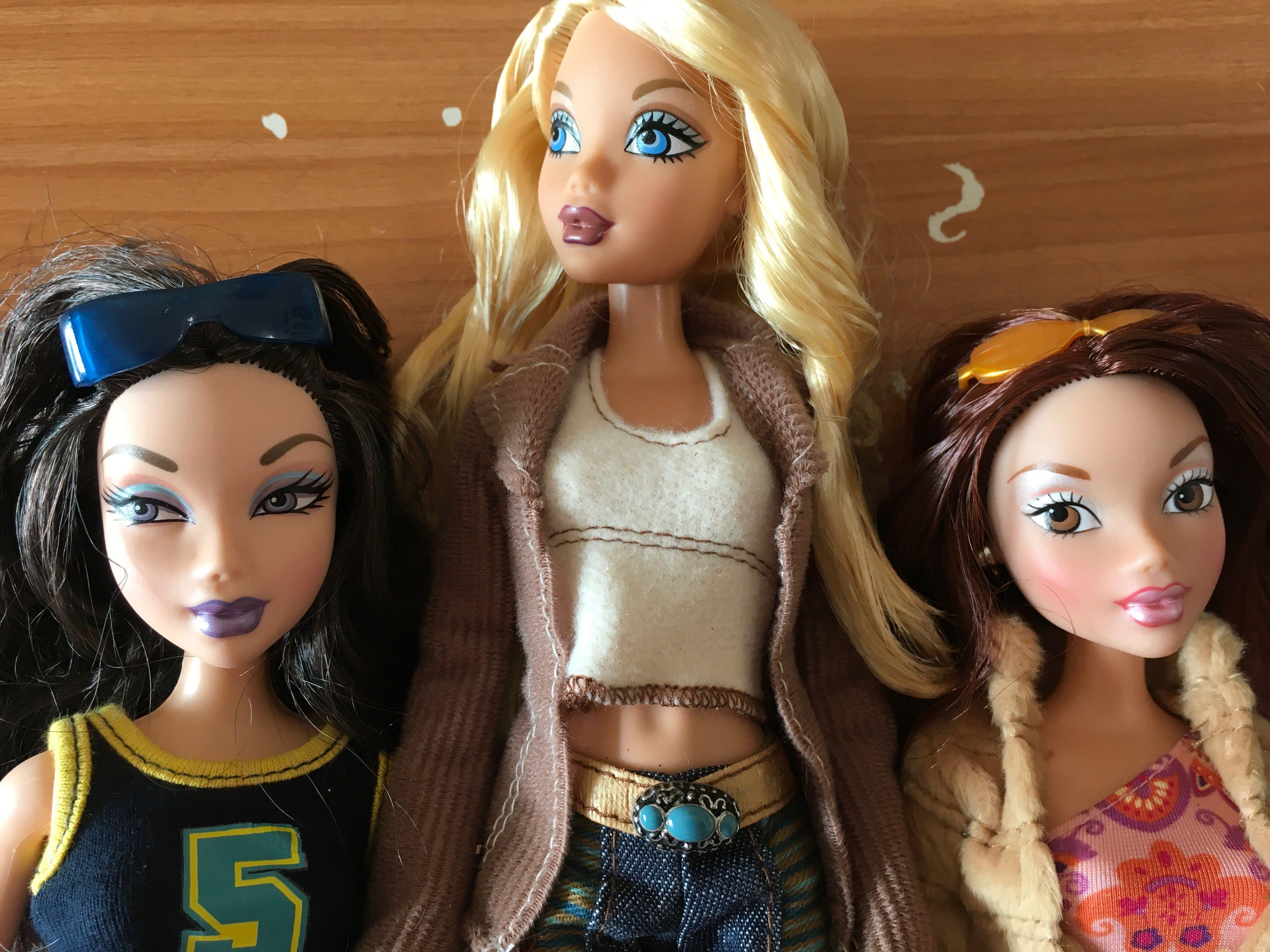 Barbie My Scene 系列3個娃娃不設散賣在櫃桶擺放, 興趣及遊戲, 玩具