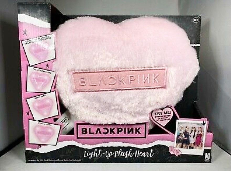 Blackpink LightUp Plush Heart, Hobbies & Toys, Memorabilia & Collectibles, KWave on Carousell