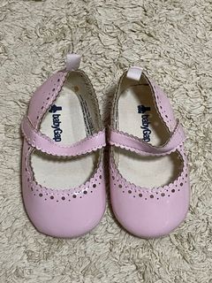 (Category: ) located in . Submitted by g.closet (Listing ID 1078033765, Image 1). Description: .