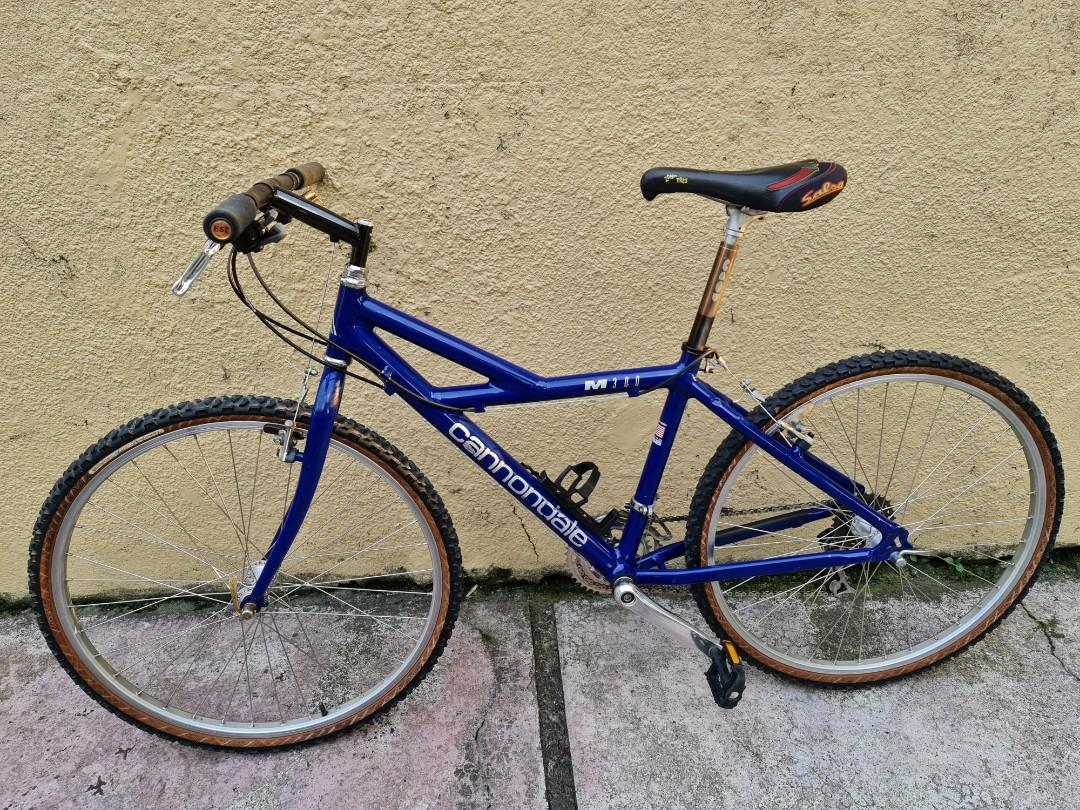 Cannondale M300 Purple Cannondale M300 Urban Bicycle