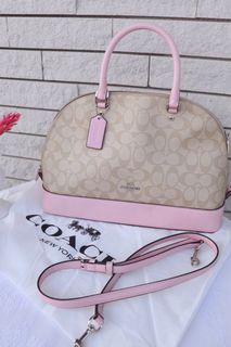 （分類：）位於 。 由 preciouselling 提交（商品編號 1078104799，圖片 1）。簡介： 。