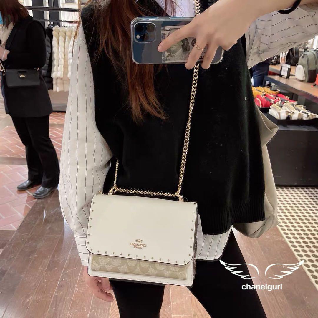 Coach Klare White Chain Crossbody Bag, Women's Fashion, Bags & Wallets,  Purses & Pouches on Carousell