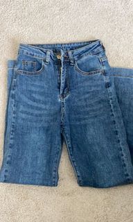 (Category: ) located in . Submitted by guysg (Listing ID 1077971014, Image 1). Description: .