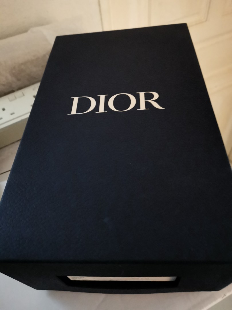 DIOR SHOE BOX, Luxury, Sneakers & Footwear on Carousell