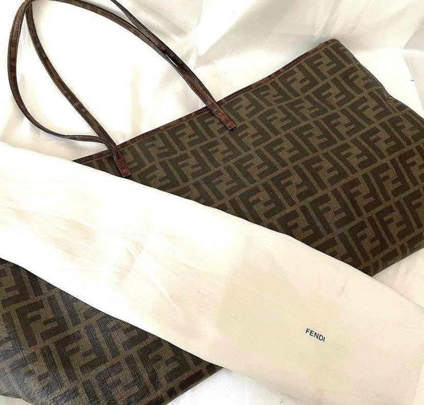 fendi roll tote