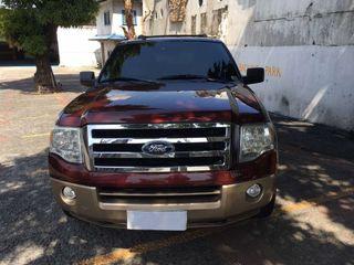 Ford Ford Expedition EL Auto