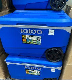 Igloo Cooler with Wheels - Latitude 90 Quarts - Fits up to 137 Cans - Up to 5 Day Ice