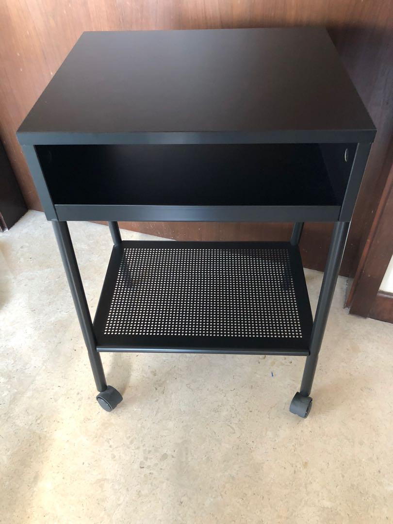 Setskog store bedside table