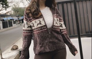(Kategori: ) berada di . Dikirim oleh curatedbydevv (ID iklan 1078127971, Gambar 1). Deskripsi: .