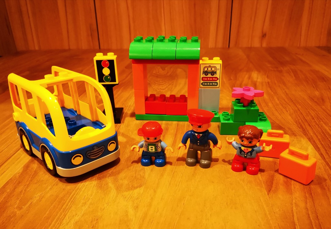 Lego duplo school bus sale