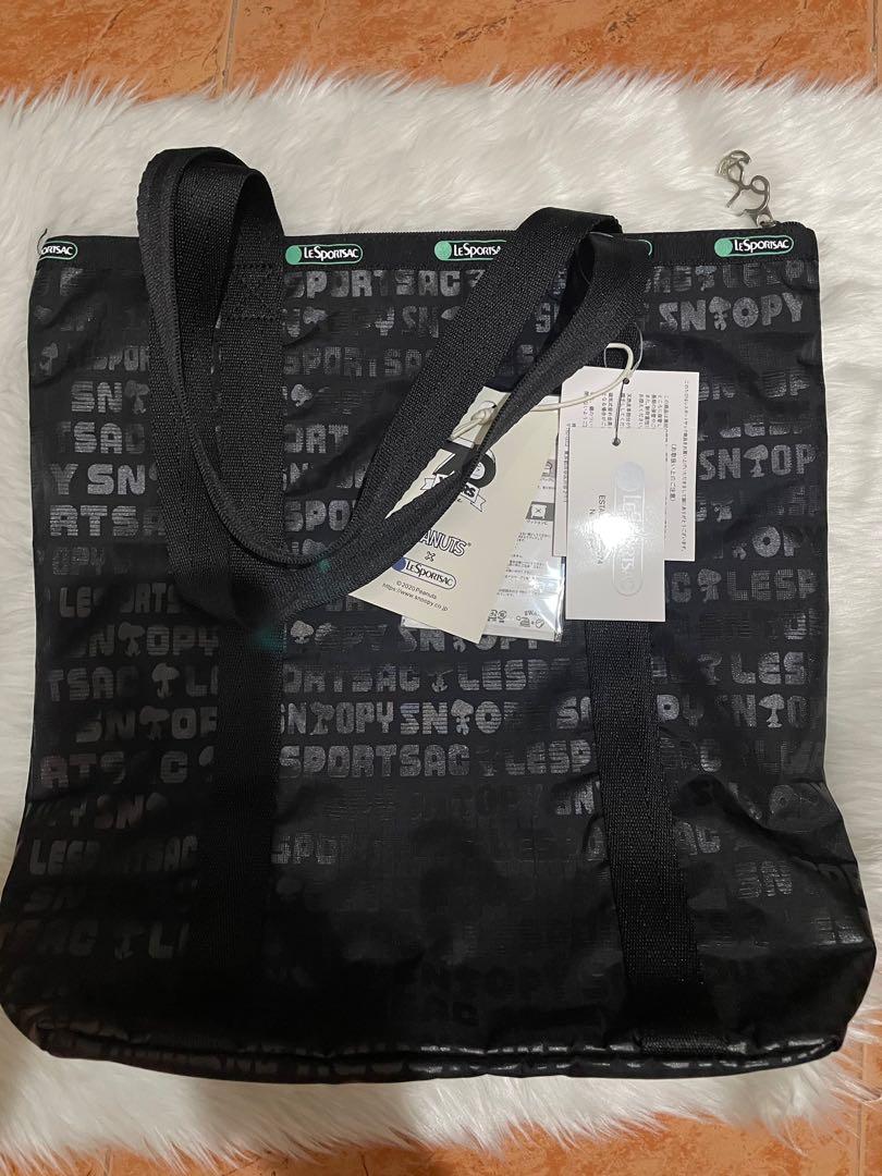 abstract daily tote