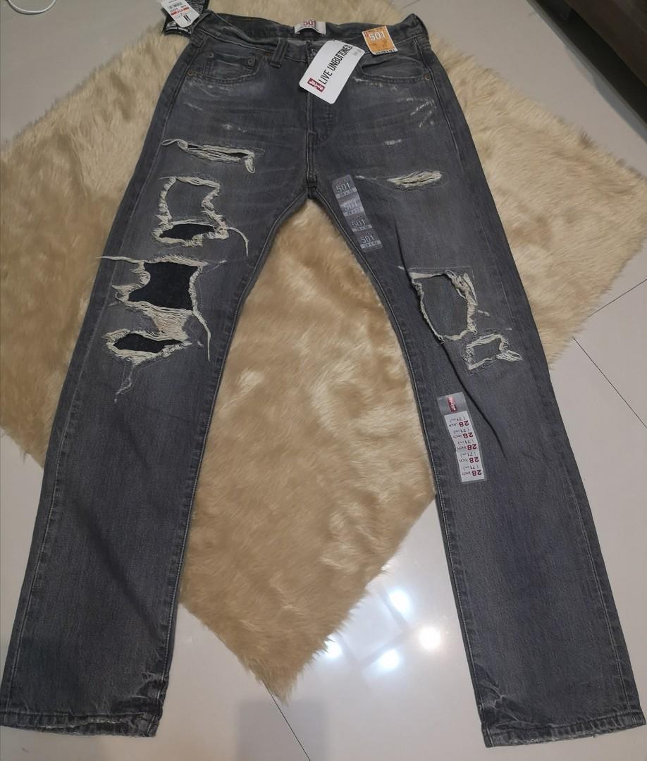 Levi's 501 Live Unbuttoned (tattered), Men's Fashion, Bottoms, Jeans on  Carousell