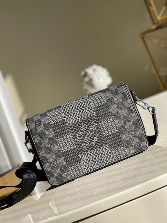 LV Studio Messenger - Kaialux