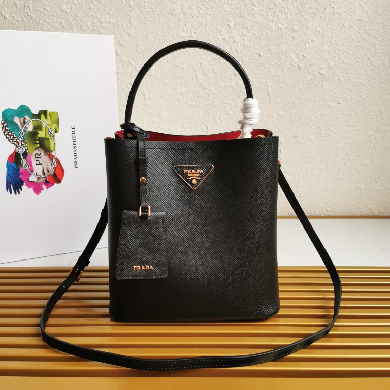 Prada Saffiano Medium Bag, Luxury, Bags & Wallets on Carousell