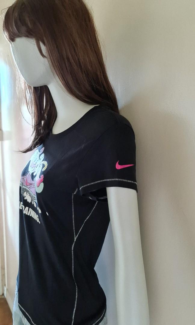 cotton nike t shirts women's