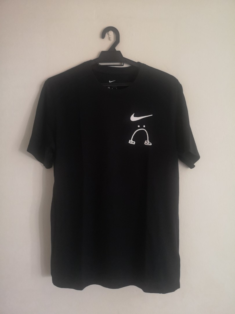 Nike "I Can't Feel My Legs" T-shirt, Men's Tops & Tshirts & Polo Shirts