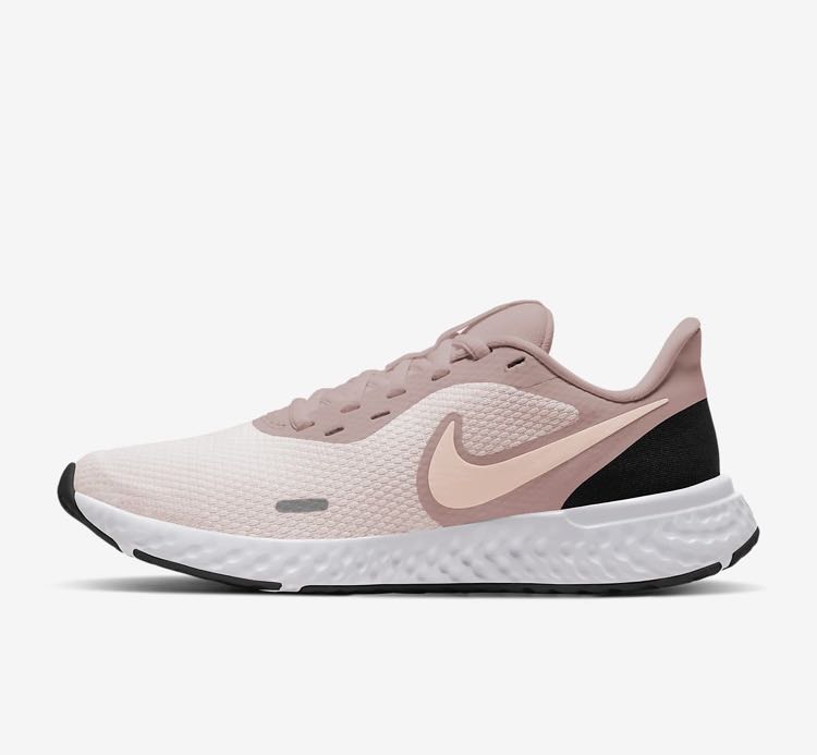 nike revolution 5 trainers