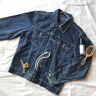 (Category: ) located in . Submitted by sweetcloudss (Listing ID 1077995080, Image 1). Description: .
