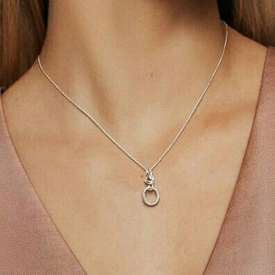 Pandora knotted heart necklace Women s Fashion Jewelry