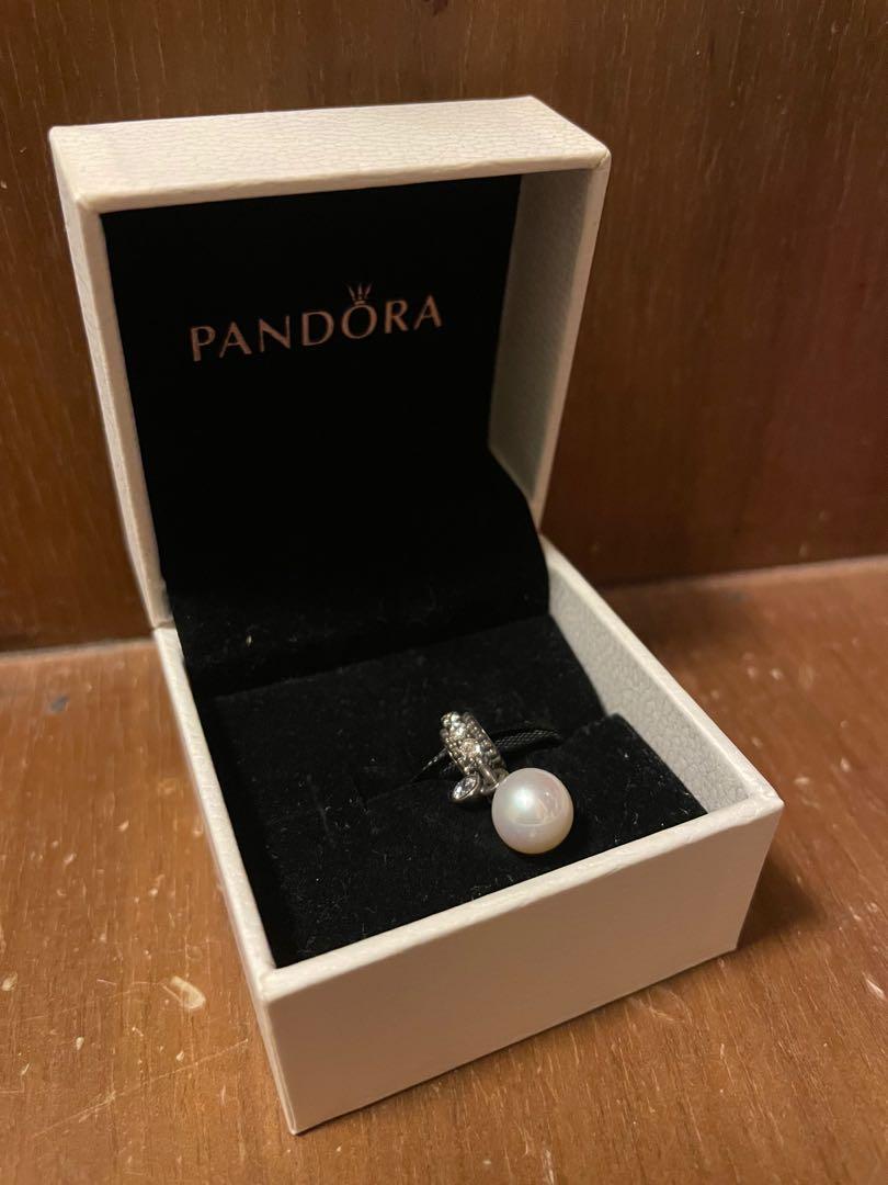 PANDORA Luminous Elegance Pendant Charm 791871P
