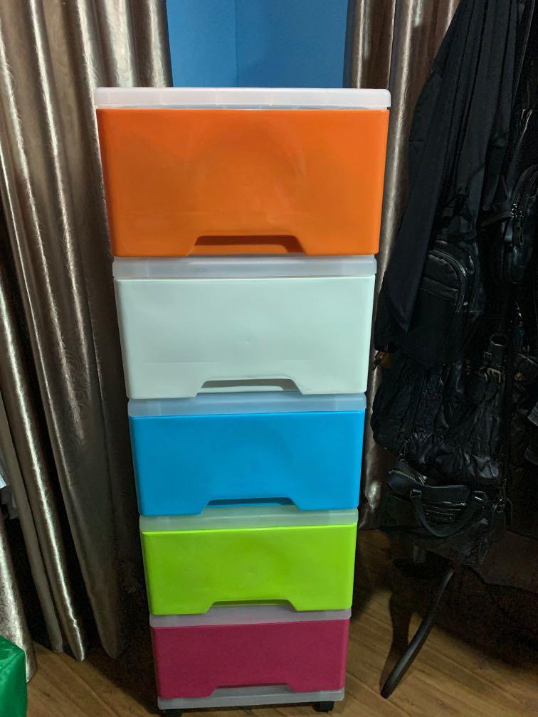 Plastic Drawers, Furniture & Home Living, Furniture, Shelves,