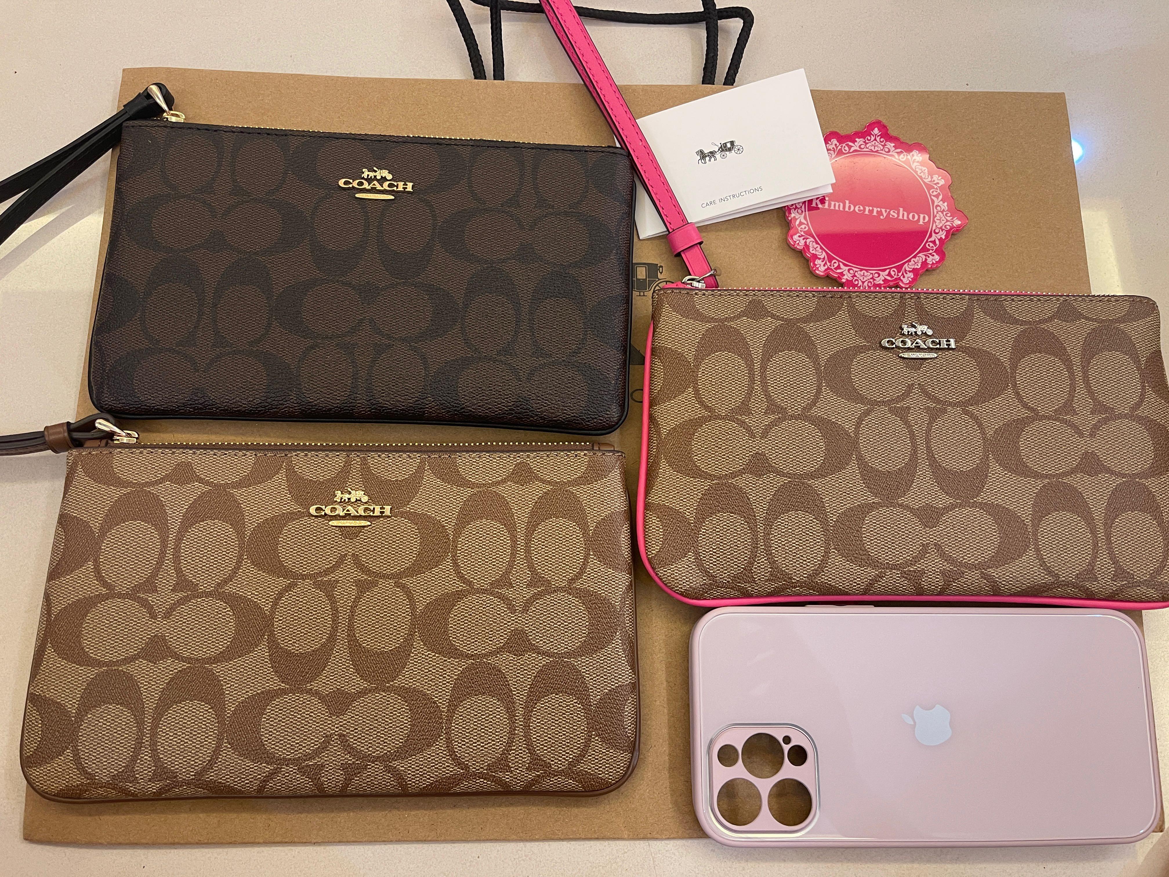 Coach deals women's wristlet