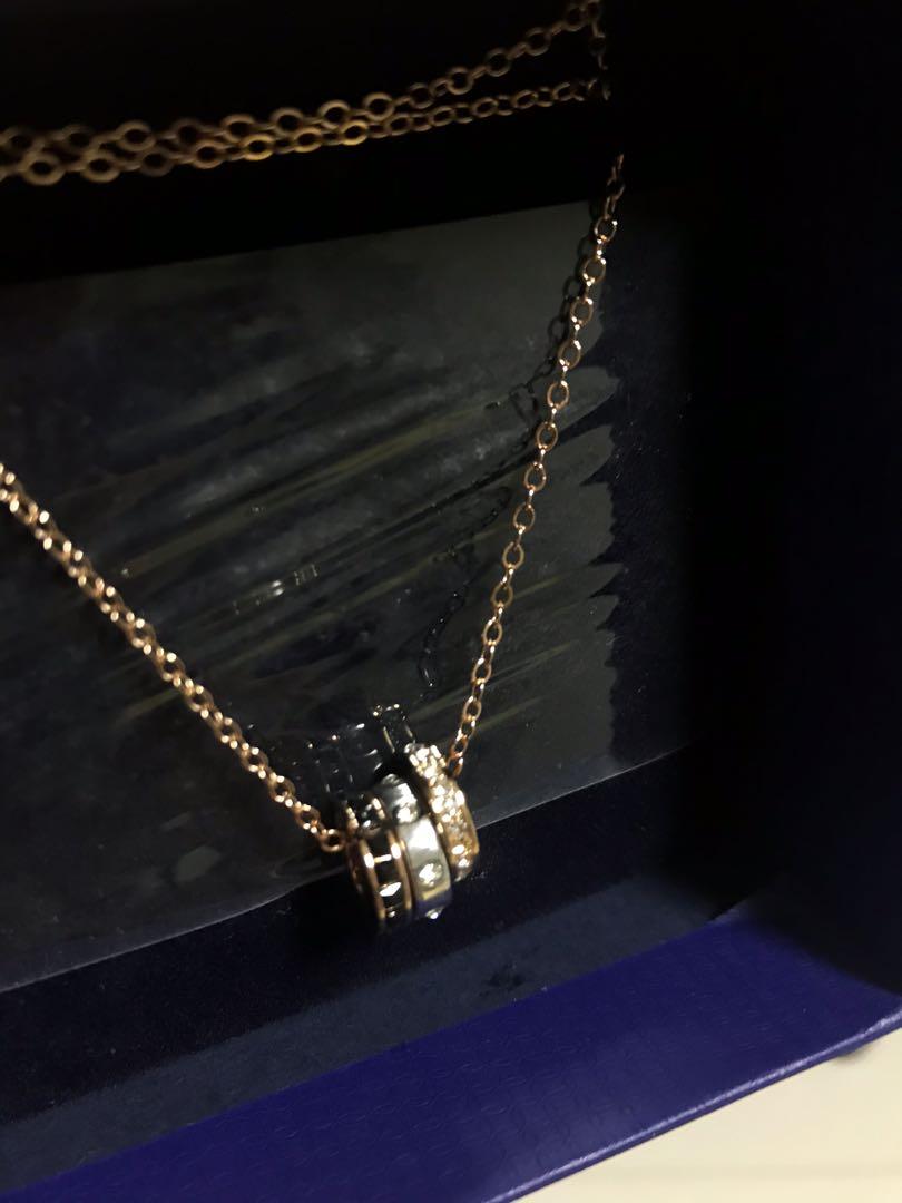Swarovski Hint Necklace