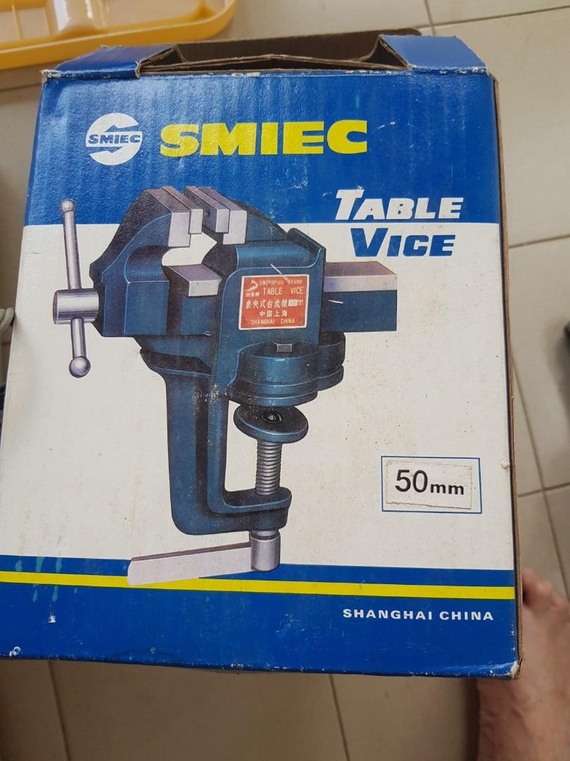 Table vice (Category: Parts & Accessories) located in Singapore. Submitted by fooklee (Listing ID 1078037264, Image 1). Description: Brand NEW Table vice .
