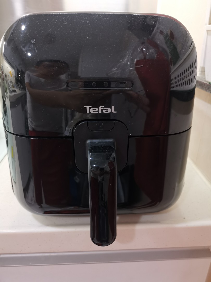 TEFAL FX202D AirFryer 特福氣炸鍋, 家庭電器, 廚房電器, 油炸鍋 Carousell