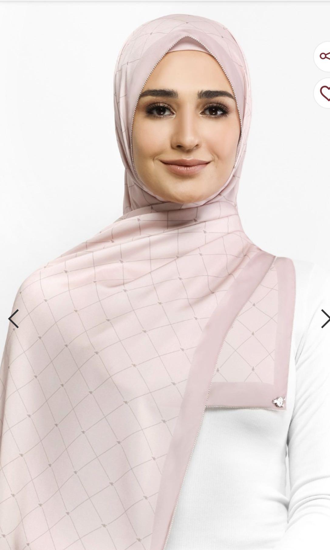 The line duck shawl clearance